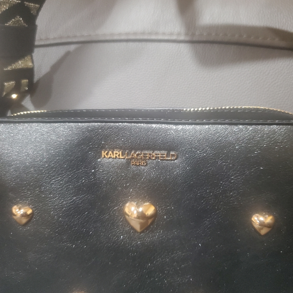 Karl Lagerfeld Paris Black Crossbody Bag  LH2EZ567 NWT - Picture 2 of 7